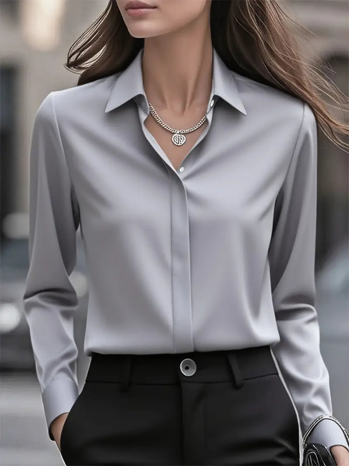 Amiliana | Fluid Shirt with Hidden Button Placket