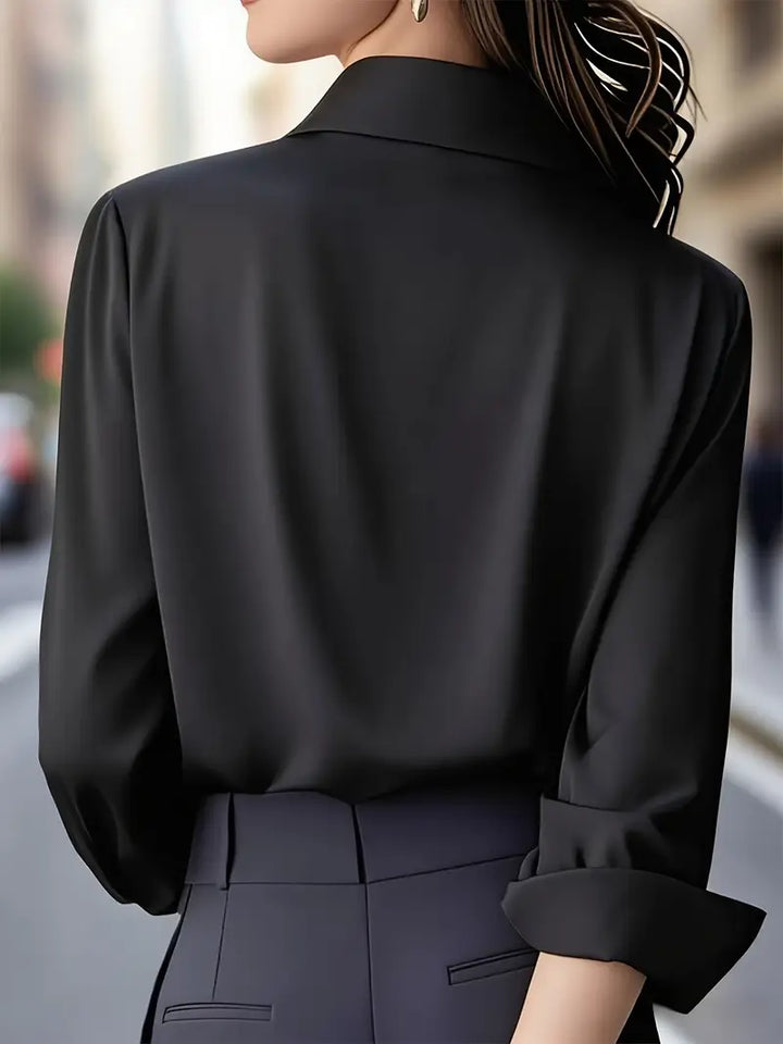 Amiliana | Fluid Shirt with Hidden Button Placket