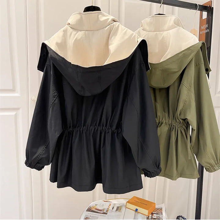 Vivienne | Windbreaker Jacket with Elegant Fit