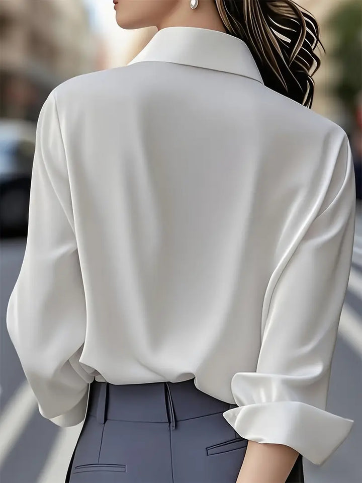 Amiliana | Fluid Shirt with Hidden Button Placket