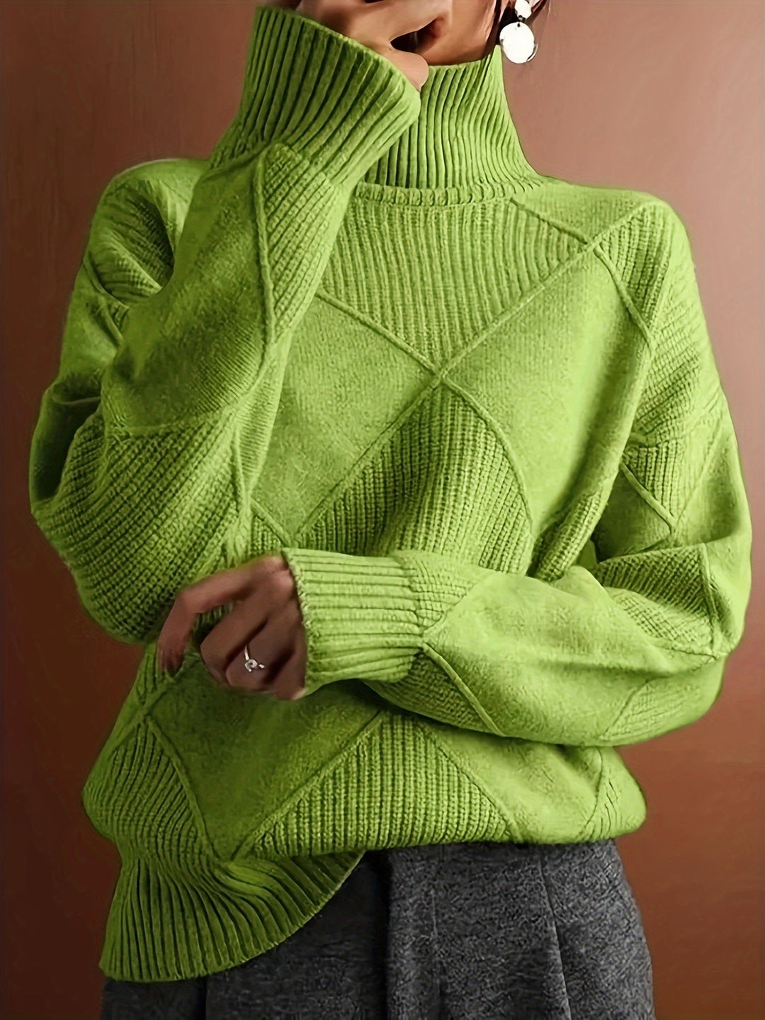Corinne | High-Collar Knit Sweater in Timeless Solid Colour