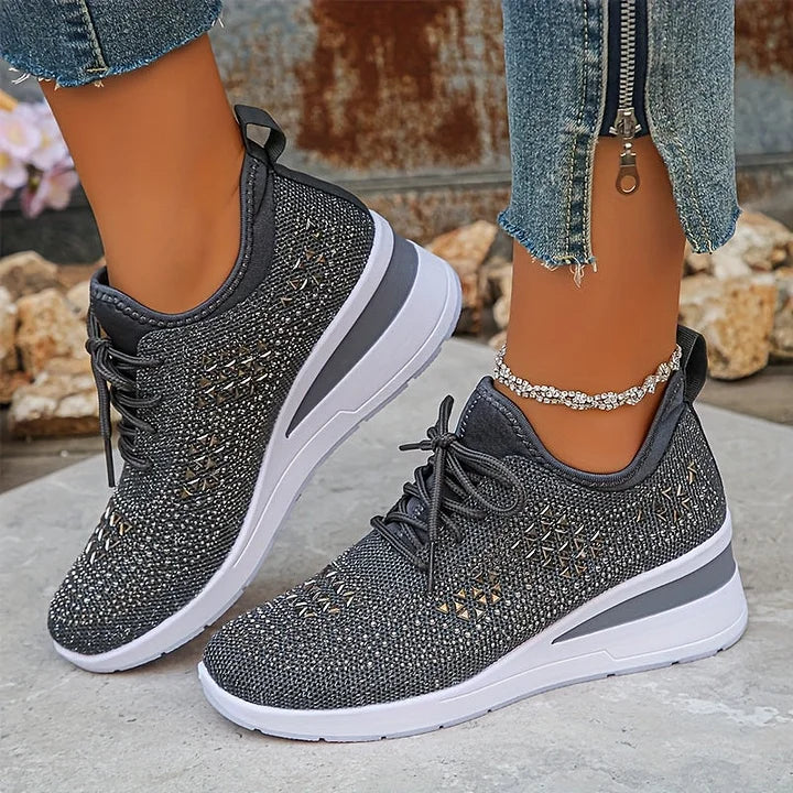 Janice | Lightweight Sneakers with Gentle Support
