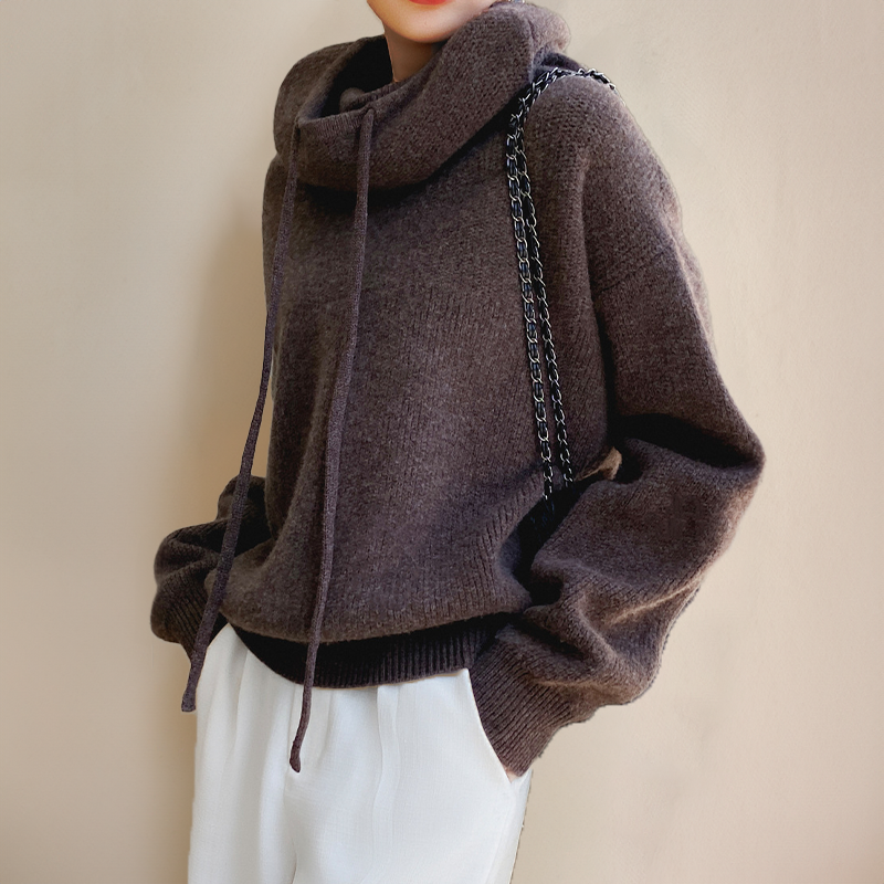 Amélie | Lightweight Turtleneck Sweater