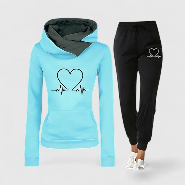 Paige | Comfortable Hoodie Set with Heartbeat Design