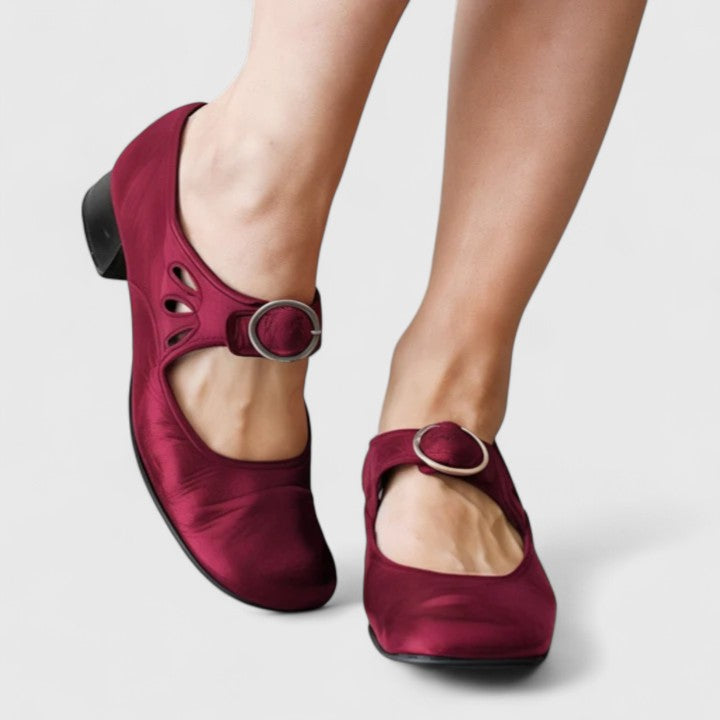 Elaine | Supportive Shoes with Adjustable Strap